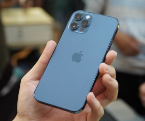 iPhone 12 gặp lỗi không nhận tin nhắn