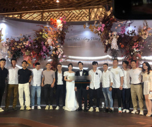 Dàn sao tuyển Việt Nam rạng ngời đến dự đám cưới Công Phượng - Viên Minh