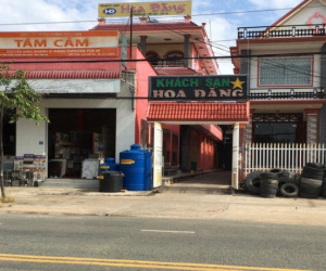 Vào khách sạn cùng 2 bạn nam, thanh niên 18 tuổi bị cắt 'của quý'