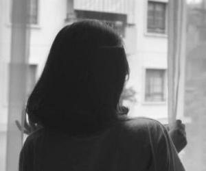 Nỗi ân hận của người đàn bà rời bỏ chồng, con lúc nghèo khó