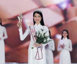 Học vấn siêu 'khủng' của Á hậu 1: Sinh viên trường RMIT, giỏi 2 ngoại ngữ cùng bảng thành tích khiến ai nấy phải trầm trồ