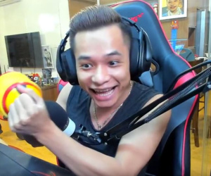 Độ Mixi đứng Top 1 bảng 100 streamer được yêu thích nhất thế giới