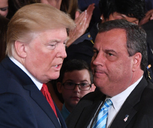 Nhóm luật sư của tổng thống Trump bị chỉ trích là 'nỗi hổ thẹn quốc gia'
