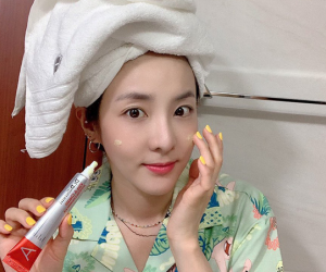 Các mỹ nhân 30+ có 6 tuyệt đỉnh bí kíp skincare mà nếu copy theo, làn da của bạn cũng 'lão hóa ngược' như họ