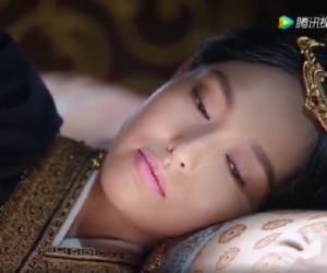 Yến Vân Đài lộ kết phim: Đường Yên bệnh nặng qua đời nhưng đến lúc mất mà mặt vẫn láng mịn vô lý?