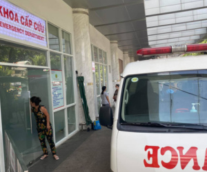 TP.HCM: Bé gái 3 tuổi nguy kịch vì chấn thương sọ não, nghi bị mẹ đẻ bạo hành