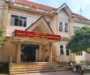 10 năm giữ chức, chỉ huy quân sự không có bằng tốt nghiệp THPT