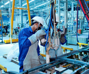 Người lao động được nghỉ bao nhiêu ngày lễ, Tết trong năm 2021?