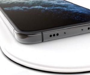 iPhone 12 bỏ củ sạc, iPhone 13 thậm chí còn bỏ luôn cả cổng sạc?