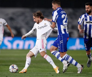 Thua sốc Alaves, Real Madrid trở lại mặt đất