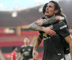 Cavani nhắc nhở về bài học của Sir Alex mà Solskjaer đã quên