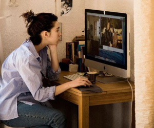 Dân tình tranh luận vụ designer có tiếng bị tố quấy rối thực tập sinh: Đi làm quá khắc nghiệt hay sức chịu đựng của người trẻ kém?