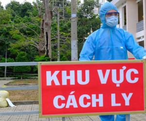 TP.HCM phong tỏa quán cà phê, karaoke, khu cách ly tiếp viên Vietnam Airlines liên quan 2 ca mắc COVID-19, chuẩn bị họp khẩn