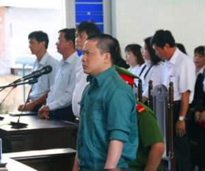 Khởi tố giám đốc, phó giám đốc Bệnh viện Phan Thiết