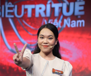 Thí sinh Olympia trở thành 'thiên tài' trong Siêu Trí Tuệ, lập kỷ lục thế giới, nhan sắc ngày càng 'lột xác'