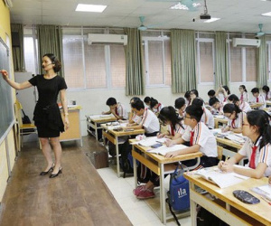 Thống nhất bỏ chứng chỉ ngoại ngữ và tin học cho giáo viên