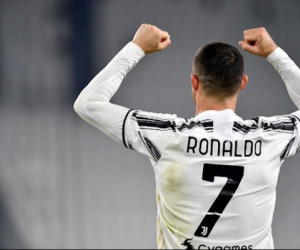 Ronaldo chính thức đạt cột mốc đáng nhớ trong sự nghiệp
