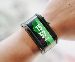 Trên tay Nubia Watch: Smartwatch màn hình uốn dẻo siêu dị không dành cho người bình thường