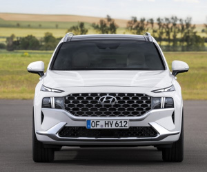 Hyundai Santa Fe 2021 tăng nhẹ giá bán, cao nhất lên tới gần 1 tỷ 200 triệu đồng khi quy đổi ra tiền Việt