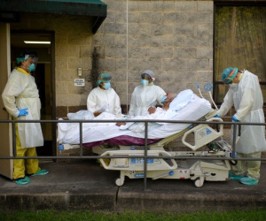 CNN: Mùa đông đã đến với một nước Mỹ đang kiệt quệ vì Covid-19, thực tại chết chóc chỉ mới bắt đầu
