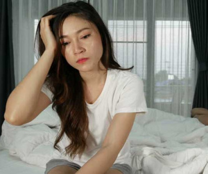 Mấy ngày nay thấy bố chồng chạy vạy tiền nong khắp nơi, tôi rất muốn nói cho ông biết một bí mật nhưng sợ điều đó sẽ khiến gia đình tan nát