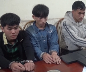 Tóm gọn 3 đối tượng mua bán, vận chuyển trái phép 10 bánh heroin