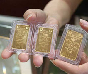 Giá vàng trong nước phiên đầu tuần tiếp tục giảm