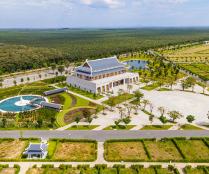 Cận cảnh hoa viên nghĩa trang hơn 2.000 tỷ đồng, có cảnh quan đẹp bậc nhất Việt Nam