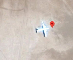 Rộ tin phát hiện máy bay bí ẩn trên sa mạc, dân mạng nghi ngờ là MH370 bị mất tích 6 năm trước