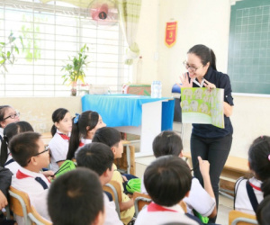Con bị cô giáo chê 'ngu', vị phụ huynh đã có pha xử lý đi vào lòng người khiến dân tình thán phục