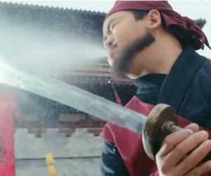 Vì sao đao phủ ngày xưa lại phải phun rượu lên lưỡi đao trước khi xử tử phạm nhân?