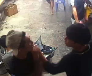 Bạn gái bị chọc ghẹo, nam thanh niên chém người