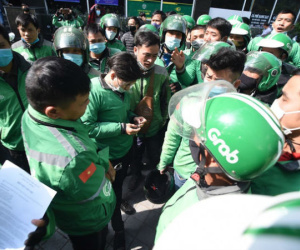 Tổng cục Thuế yêu cầu Grab thận trọng khi phát ngôn về việc tăng giá cước
