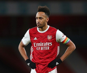Aubameyang đốt lưới nhà, Xhaka nhận thẻ đỏ vì bóp cổ đối phương, Arsenal thua thảm ngay tại Emirates