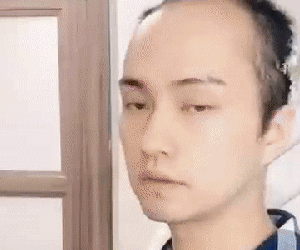 'Ông chú đầu hói' bỗng hoá 'nam thần cổ trang' khuấy đảo TikTok xứ Trung là ai mà khiến hội chị em phát cuồng?