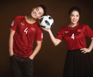Vừa tung ảnh cưới, vợ chồng Bùi Tiến Dũng đã phát 'cẩu lương' với lời nhắn nhủ sến súa