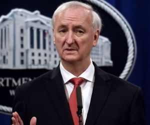 Quyền Bộ trưởng Tư pháp Mỹ né tránh câu hỏi về cuộc điều tra con trai ông Biden