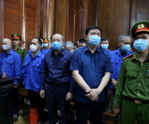 VKS đề nghị phạt ông Đinh La Thăng 10-11 năm tù