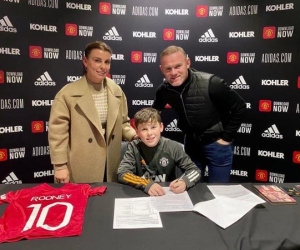 Con trai Wayne Rooney ký hợp đồng với MU