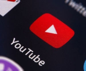 Hướng dẫn 3 cách tự động phát lặp lại video trên Youtube