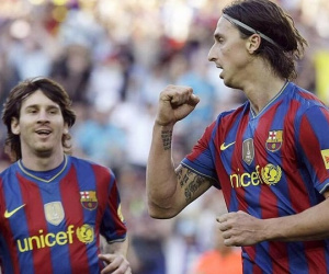 Ibrahimovic: 'Messi không được đá penalty nếu cùng đội với tôi'