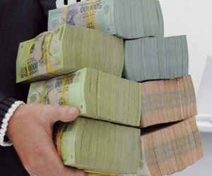 Bội chi ngân sách tăng lên, nợ công còn trong ngưỡng an toàn