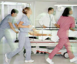 Đột quỵ hay xảy ra khi trời lạnh sâu: Chuyên gia chia sẻ dấu hiệu cảnh báo sớm, nếu bỏ qua sẽ rất nguy hiểm