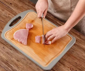 Đây là vật dụng 'bẩn' gấp 200 lần bồn cầu, có thể chứa chất độc gấp 68 lần asen