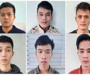 Đang ngồi nhà, thanh niên bị côn đồ xông vào trả thù nhầm