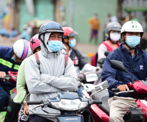 Người Sài Gòn co ro trong cái lạnh 20 độ C