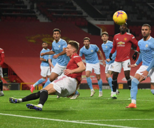 Kết quả bốc thăm Bán kết Cúp Liên đoàn Anh: Derby thành Manchester
