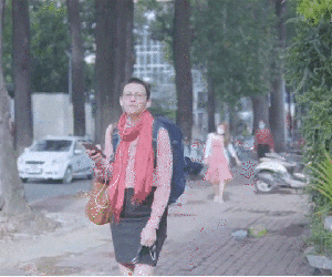 Video: Thời tiết Sài Gòn se lạnh lúc sáng sớm, nhiều người phải mặc áo ấm, quàng khăn ra đường
