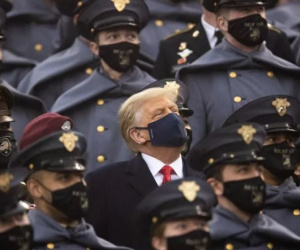 Lầu Năm Góc đưa ra báo động đỏ, lo ngại Trump dùng 'con bài tẩy' để đảo chiều bầu cử