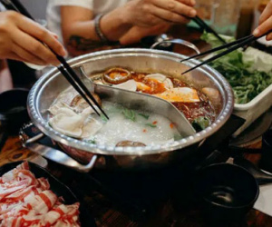 7 kiểu ăn lẩu 'độc khủng khiếp' mà người Việt cần phải từ bỏ ngay trước khi làm hại dạ dày, khoang miệng và thực quản
